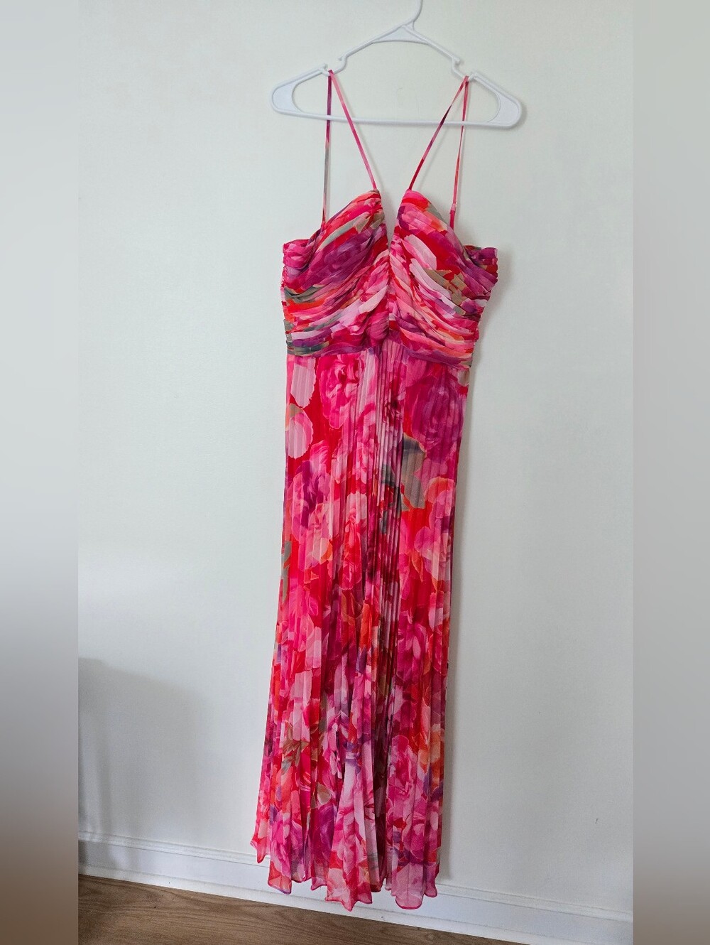 NWT Xscape Evenings Maxi Gown Size 12 - Picture 3 of 8